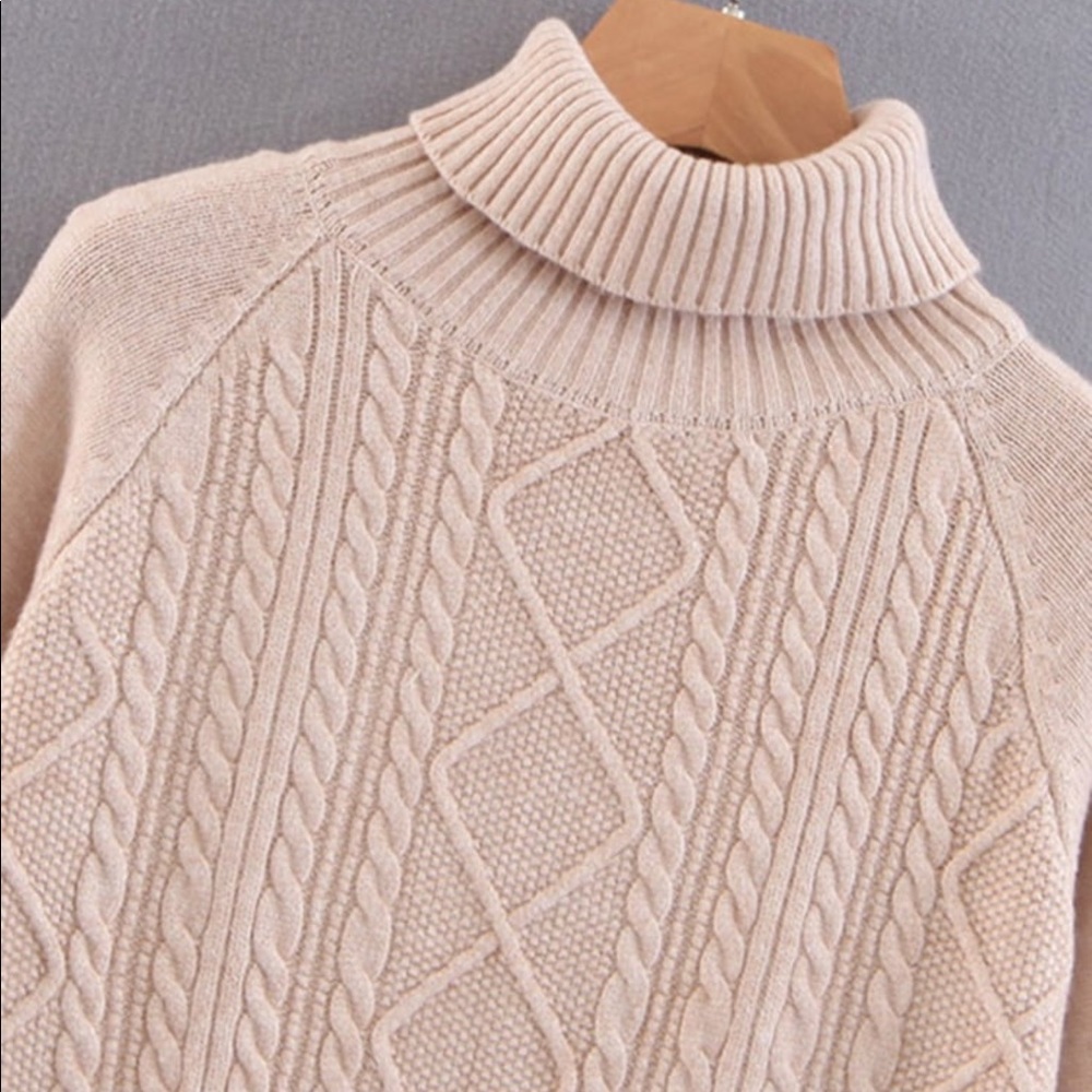 🆕Soft &Classy high neck long sleeve sweater dress - Picture 3 of 7